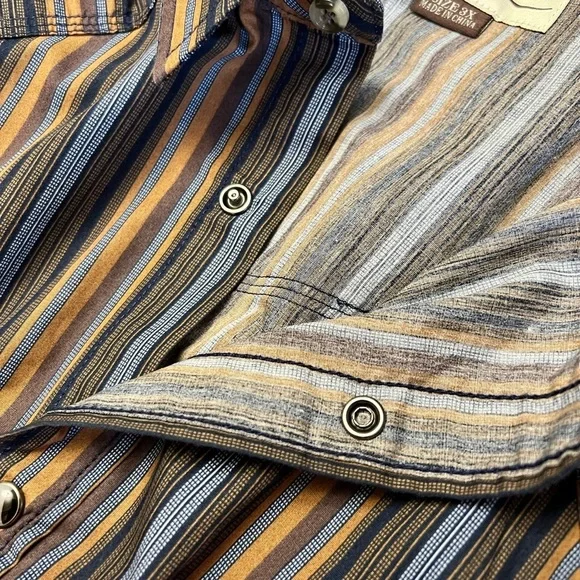 Cody James Authentic Western Apparel Men's Striped Casual Button-Down Shirt - Picture 11 of 11